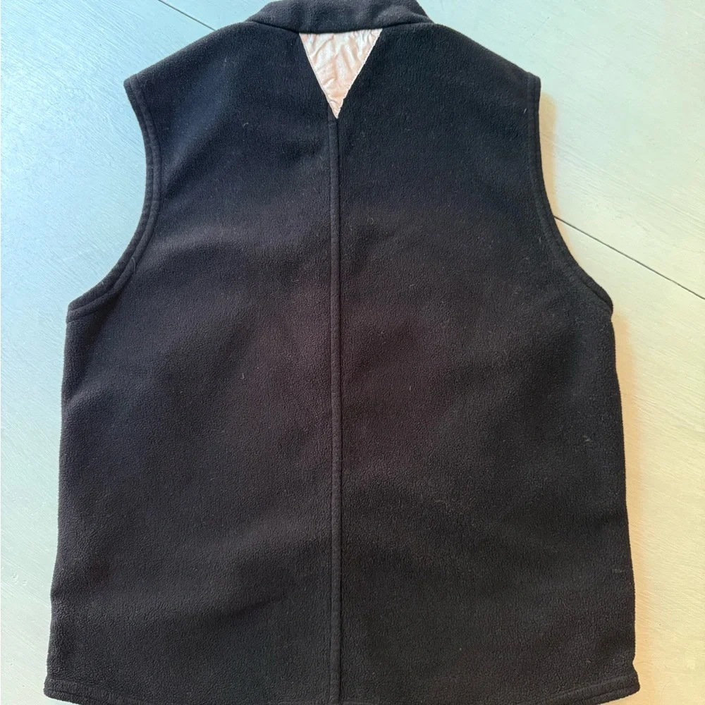 Kids Patagonia Black Fleece Vest with gray Collar